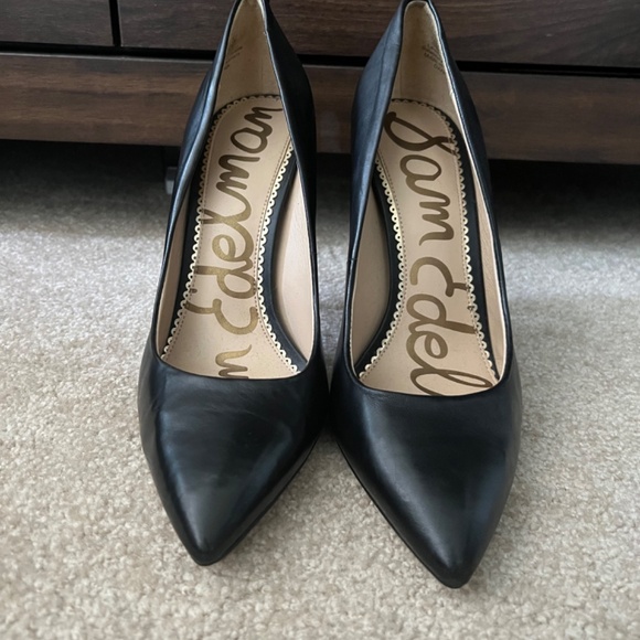 Sam Edelman Danna Pointed Toe Heel - Picture 2 of 4